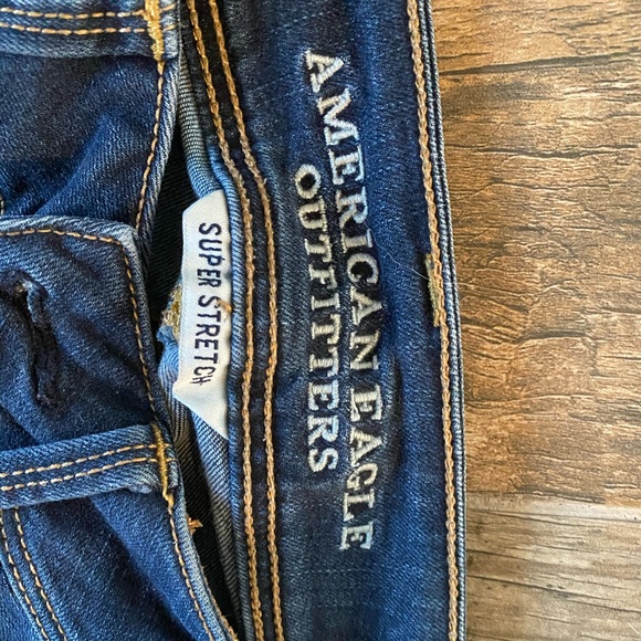 American Eagle Women’s Jeans - Picture 2 of 4